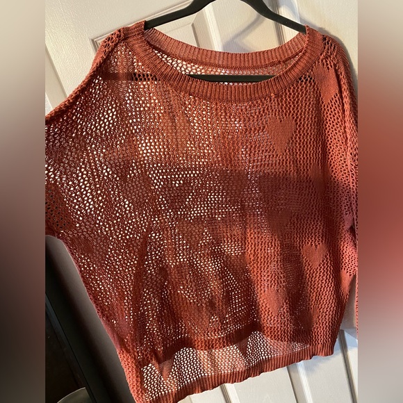 Burnt rose coverup - Picture 2 of 2